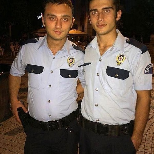 Bağcılar'da Narkotim Ekibine Saldırı: 1 Polis Hayatını Kaybetti