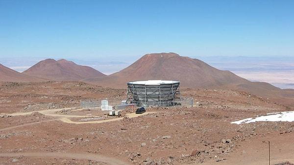 Yedi farklı ülkedeki 41 kurumdan araştırmacılar Şili’deki Atacama Kozmoloji Teleskopu’nun (ATC) yaptığı gözlemleri kullandı.