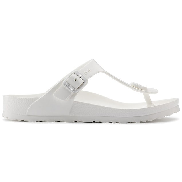 8. Herkesin ayağında görmek demişken... Aklıma bir an bu kuralımı sadece Birkenstock için yıktığım geldi. Bende siyahı var ama bence beyazı daha güzel. :)