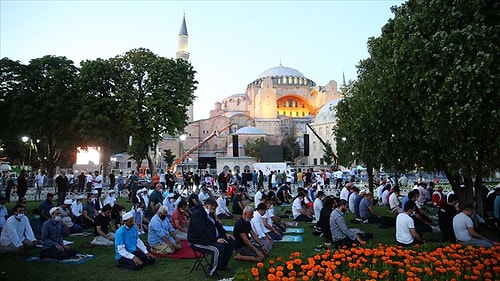 Dua Programı Başladı: Ayasofya 86 Yıl Sonra Cuma Namazı ile Cami Olarak Açılıyor