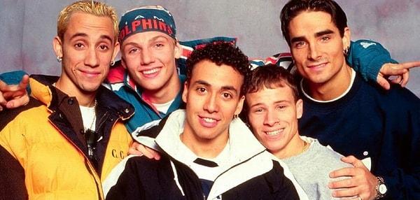 4. Backstreet Boys bugün bir kişi daha fazla olabilirdi! Yıllar önce ünlü aktör Ryan Gosling'e grupta yer alması için teklifte bulunmuşlar ancak Gosling kendilerini geri çevirmiş.