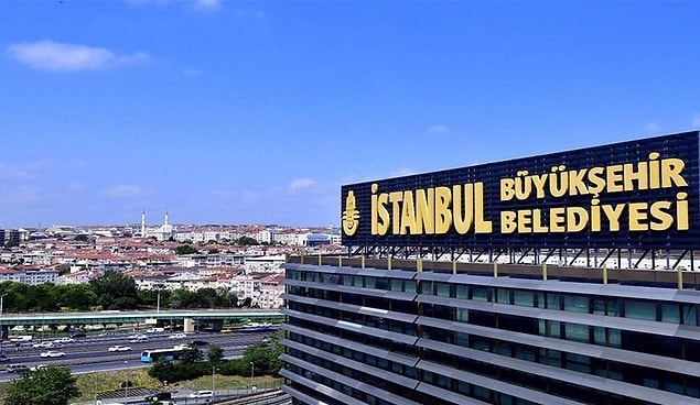 Aylardır tartışılan ve bilim insanların yapılmamasını savunduğu Kanal İstanbul'la ilgili halkın aklında birçok soru var. İstanbul Büyükşehir Belediyesi de bu soruların hepsini yanıtladığı bir bilgilendirme metni yayınladı.
