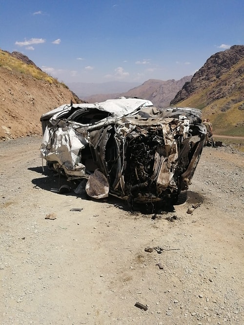 Hakkari'de Gencecik Canları Yitirdik: Piknik Yolunda Meydana Gelen Kazada 6 Kişi Hayatını Kaybetti