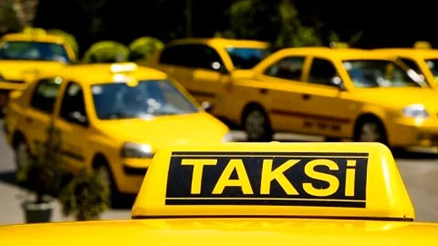 6. Ülkemizin kanayan bir diğer yarasının sarı öfke mi yoksa terör mü olduğu belli olmayan taksiciler olduğunu rahatlıkla söyleyebiliriz.