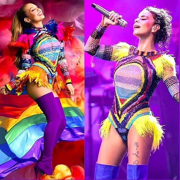 15. Simge'nin geçtiğimiz günlerde Harbiye'de verdiği konseri için giydiği kostüm, Latin şarkıcı Thalia'nın kıyafetinin kopyası çıktı!