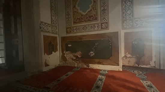 Mimar Sinan’ın 465 Yıllık Eseri Sinan Paşa Camii'sinin Duvarları Dökülüyor