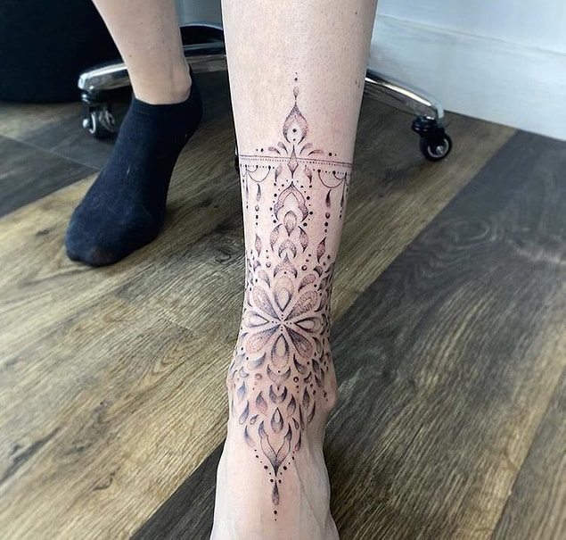 3. 👇