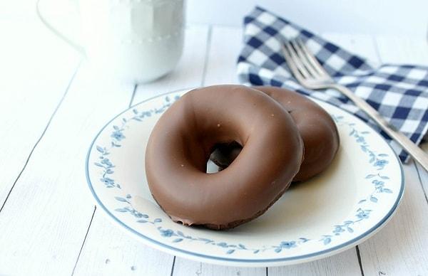 10. Çikolatalı Donut