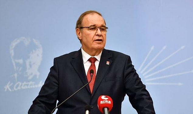 "Dışişleri bakanınız ne yaptı? Orada süs çiçeği diye mi oturuyorsunuz?"