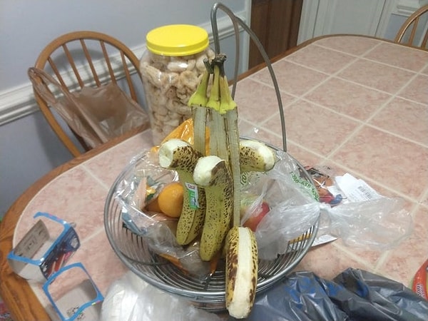 7. «Мои бананы не смогли сопротивляться гравитации».