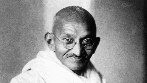 Gandhi'nin Posta Kutusuna Bırakılan Gözlüğü Rekor Fiyata Satıldı