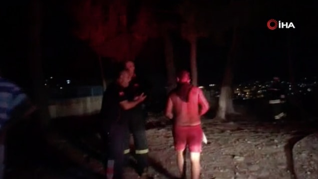 Polis ekipleri ağaçları yakan adamı gözaltına aldı