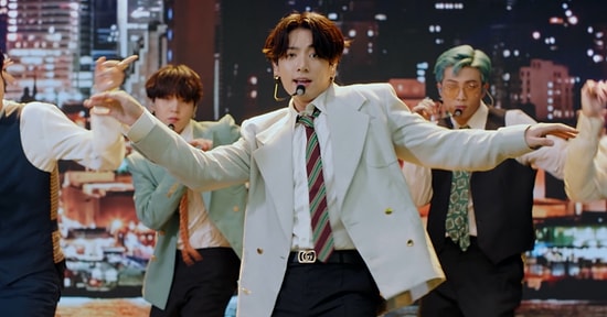 Yeni Şarkısıyla YouTube'da Rekorlara Doymayan BTS, MTV Video Müzik Ödülleri'ne Aldığı Ödüllerle Damga Vurdu