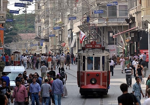 İBB'den Kentsel Analiz Raporu: Nüfusun Yüzde 40'ı Kıyıya Erişemiyor, Yüzde 70'i Deprem Bölgesinde Yaşıyor