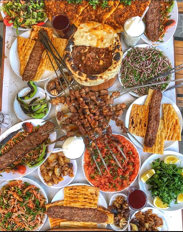 3. 10 kilo alıp kalkacağınız eşsiz sofralar