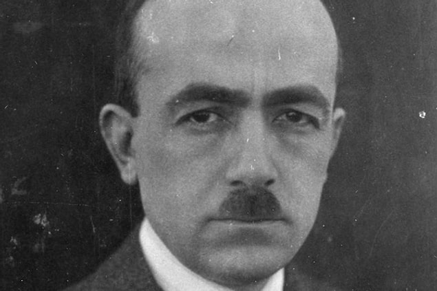 13. Yakup Kadri Karaosmanoğlu (1889-1974)