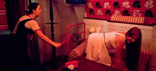 9. Мазох-cafe, Украина