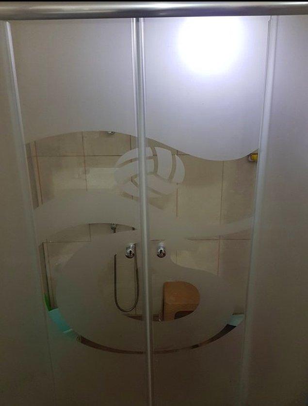 21. Trabzon'da sıradan bir duşakabin...