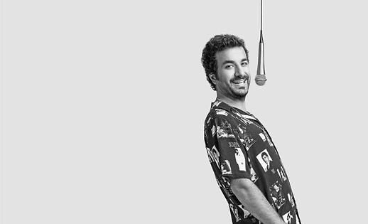 Pandemi Boyunca Maske Ve Kolonya Kadar Degerlenen Hasan Can Kaya Nin Sizi Kahkaha Krizlerine Sokacak Talk Show Programi Konusanlar Onedio Com