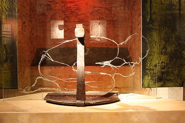 9. Çöpçünün Kızı