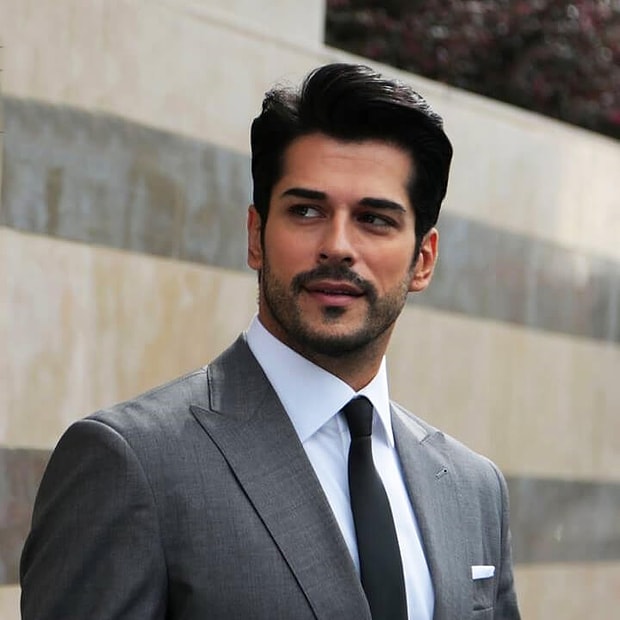 Burak Özçivit