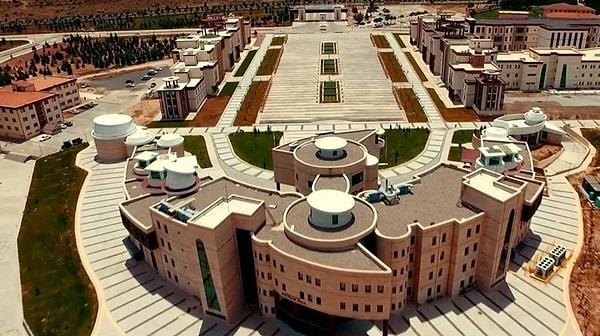 101. Nevşehir Hacı Bektaş Veli Üniversitesi