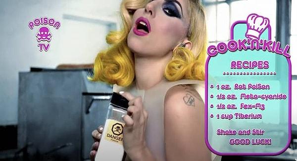 1. Gaga'nın "Telephone" da lokantadaki tüm insanları öldürmek için kullandığı zehirler fare zehiri, Meta-siyanür, Fex-M3 ve Tiberium'dur.