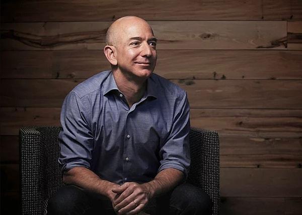 7. Jeff Bezos hevesli bir okuyucudur.