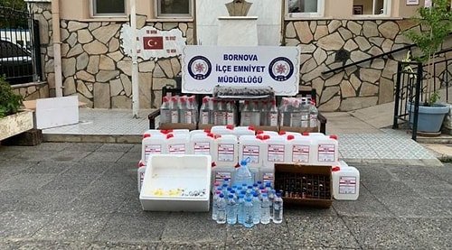 İzmir'de Kokoreççiye Sahte İçki Operasyonu