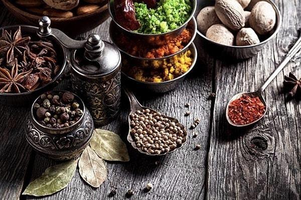 6. Gastronomi laboratuvarı olarak görülen İstanbul Mutfağı, mutfak kültürünü daha da zenginleştirdi.