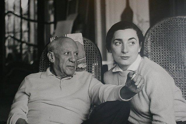 8. Picasso'nun ölümüne daha fazla dayanamayan eşi, kendini silahla vurarak öldürdü.