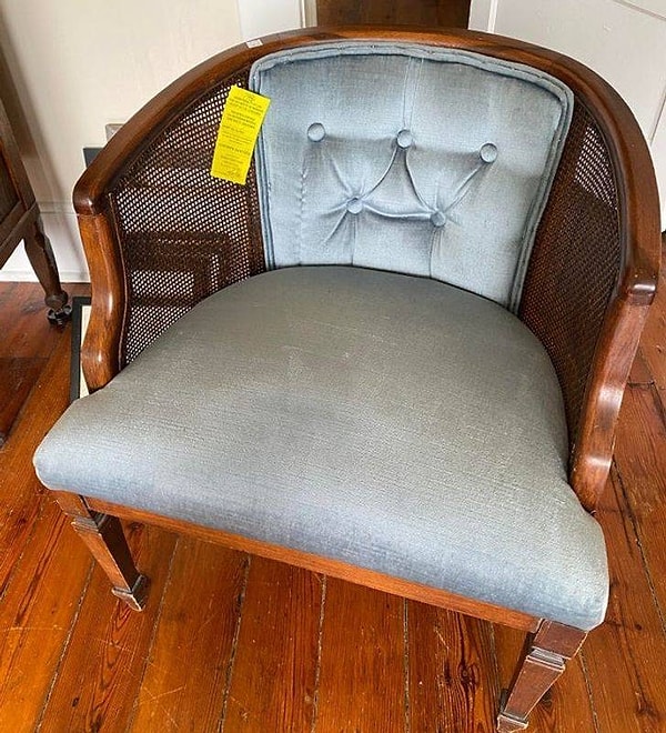 19. Идеальное кресло для читального уголка задаром - всего 8 долларов.