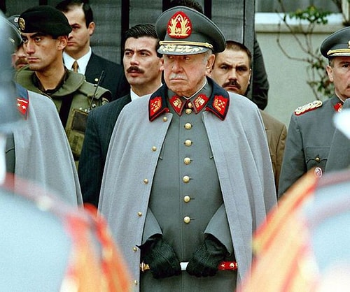 Şili Halkı, Pinochet Döneminden Kalan Anayasanın Yeniden Yazılmasını İstedi