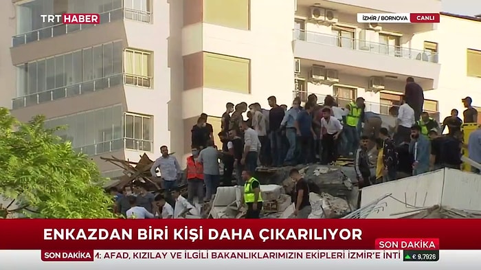 Müjdeli Haberler Peşi Sıra Gelir Umarız: İzmir'deki Depremde Enkaz Altında Kalan Vatandaş Canlı Olarak Çıkarıldı