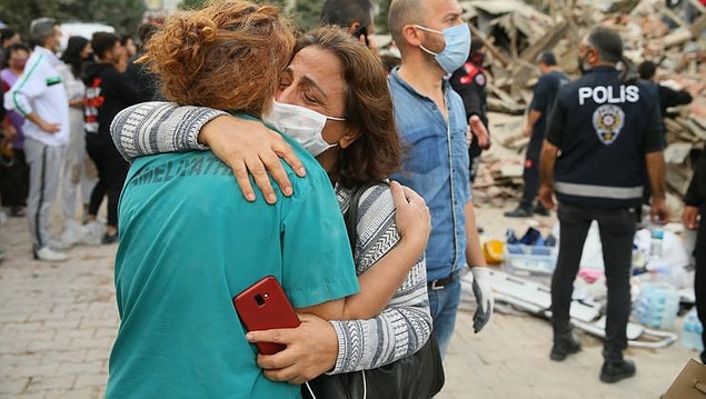 Tepkilerin, yaşadığın sarsıcı olaydan sonra baş edebilme çabalarının bir sonucu.