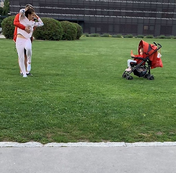 8. Для чего же еще заводить детей, как не для этого?