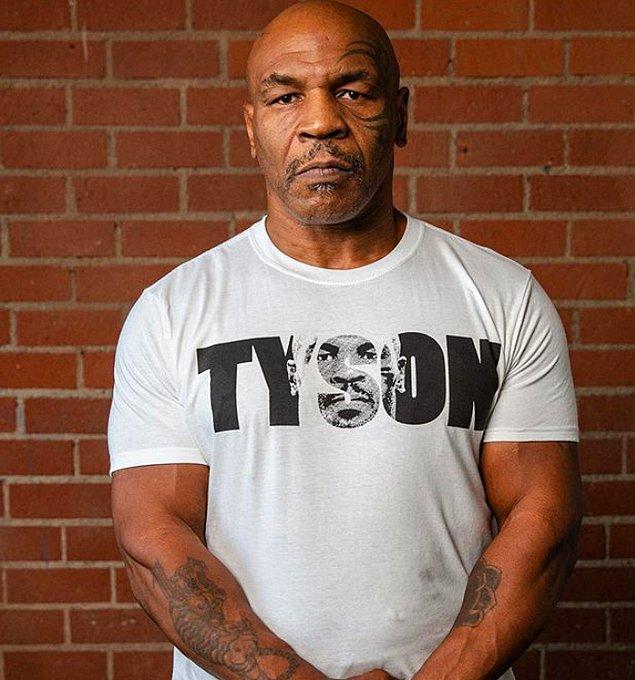 Mike Tyson birçok insana göre gelmiş geçmiş en iyi dövüşçülerden biridir.