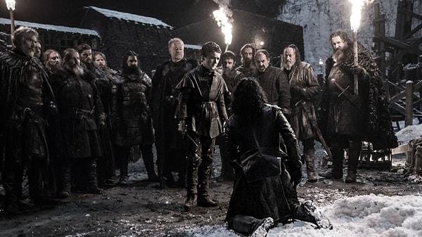 7. 'Game of Thrones'da, gece nöbetçilerinin Jon Snow'u bıçakladığı sahne.
