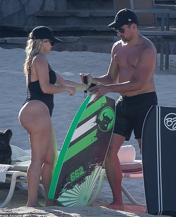 Будь то проблема со здоровьем, генетическая или другая причина. Необходимо положить конец этой критике, особенно в отношении женщин.