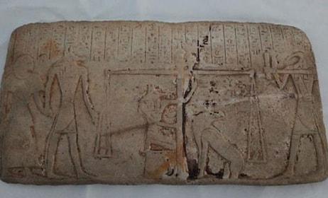 Diyarbakır'da Eski Mısır Dönemine Ait Tablet Satılmak Üzereyken Ele Geçirildi