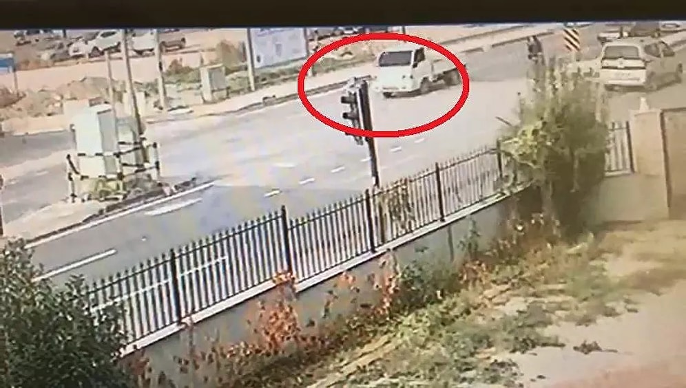 17 Yaşındaki Ehliyetsiz Sürücü, 8 Yaşındaki Zeynep'i Öldürdü