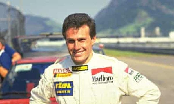 16. Formula 1'in en şanssız pilotu 208 yarışa çıkmasına rağmen hiç yarış kazanamayan Andrea de Cesaris'dır.