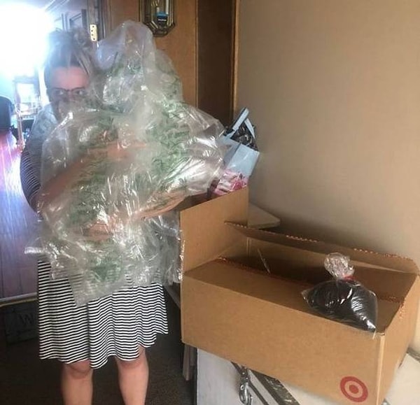 12. "Я заказала всего лишь верх от пижамы!"