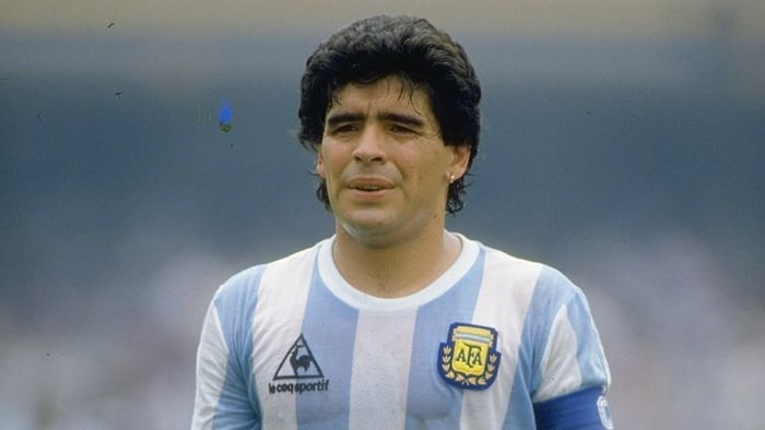 Futbol Tarihinin En İyisiydi: Diego Armando Maradona Hayatını Kaybetti