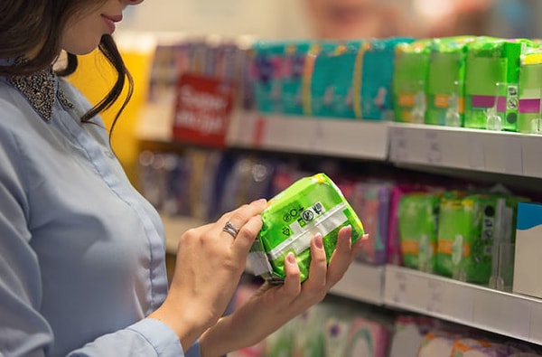 6. Моника Леннон отмечает, что никогда еще проблема доступности гигиенических средств для женщин не стояла так остро, как в период пандемии коронавируса.