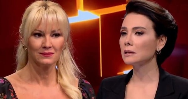 40 adlı televizyon programında Jülide Ateş'in bu haftaki konuğu ünlü oyuncu Pınar Altuğ'u ağırladı.