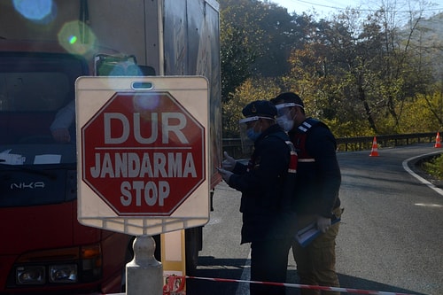 Karantinaya Alınacakları Önceden Duyurulan Vatandaşlar Apar Topar Mahalleyi Terk Etti!