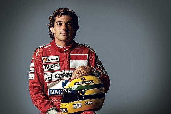 Senna'nın F1 tarihinin en iyi pilotlarından biri olarak anılması boşuna değil.