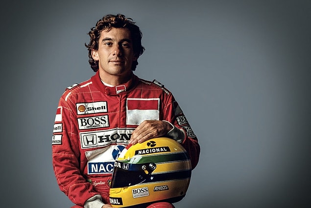 Senna'nın F1 tarihinin en iyi pilotlarından biri olarak anılması boşuna değil.