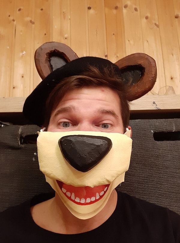 12. Мишка из мультика "Маша и Медведь"